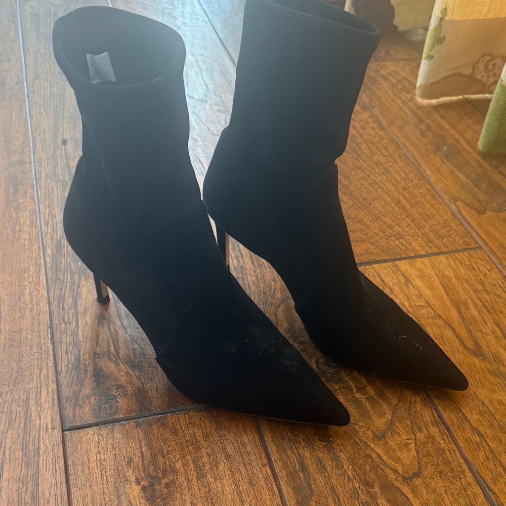 Stuart Weitzman Black Women's Ankle Boots